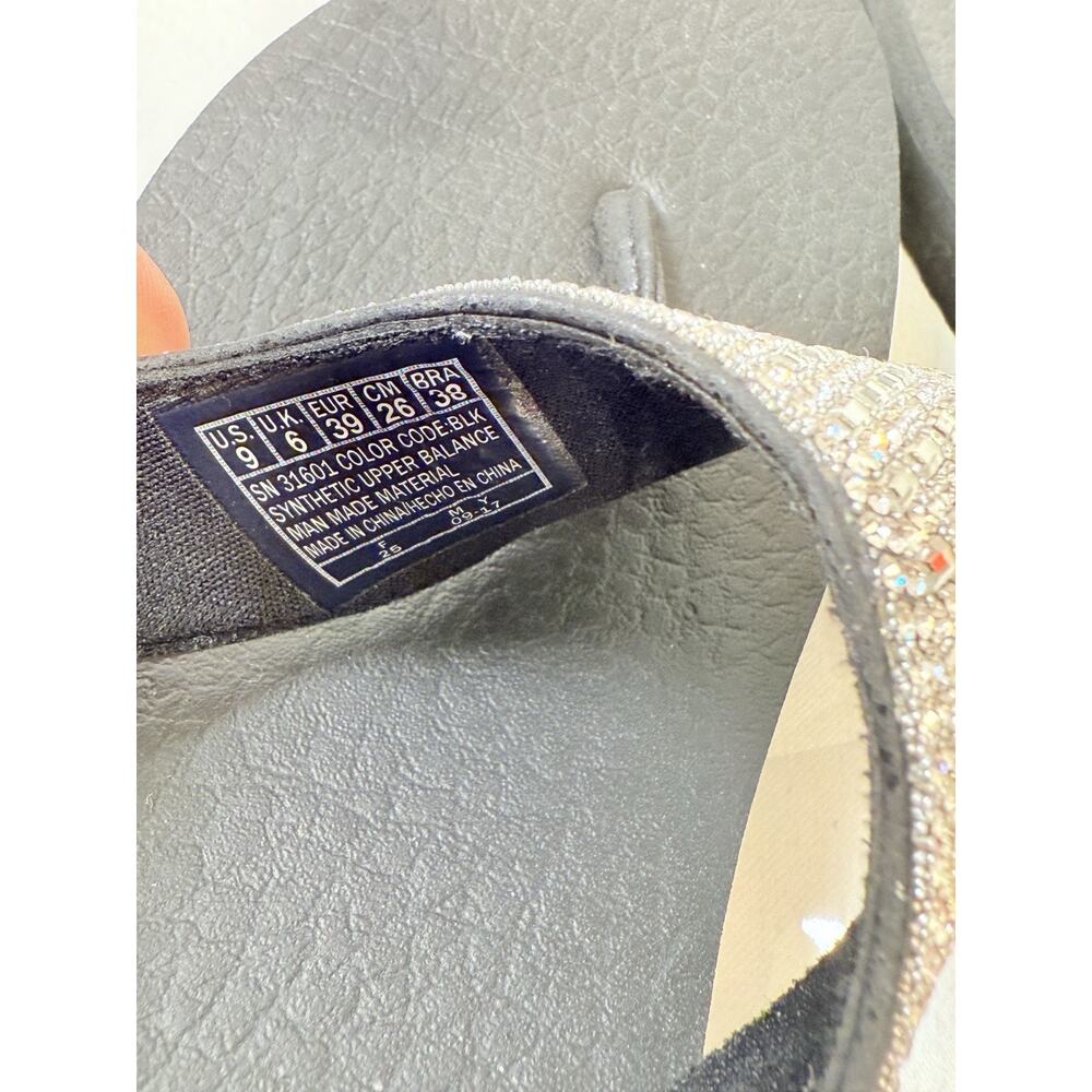 SKECHERS Yoga Foam Black & Silver Jeweled Rhinestone Flip Flop Sandals Size 9 - Picture 8 of 8